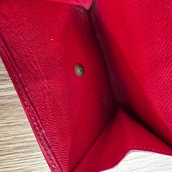 Louis Vuitton Epi Wallet - Picture 10 of 16